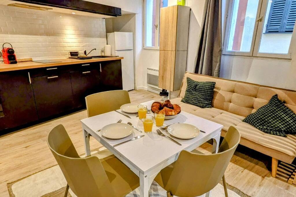 Le Studio Cosy, Centre Historique, Wifi, Neuf Grasse Zewnętrze zdjęcie
