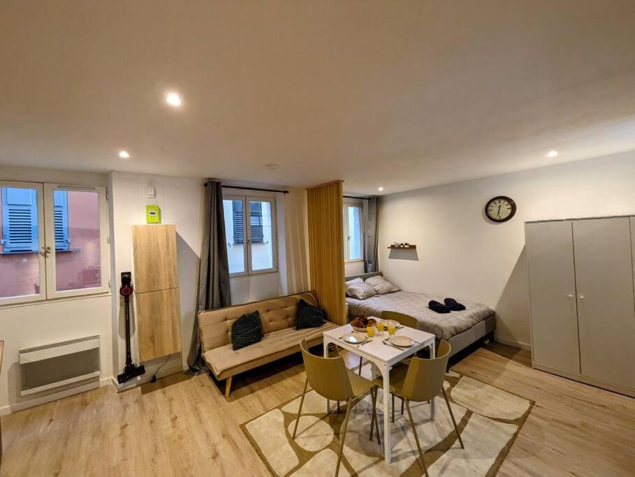 Le Studio Cosy, Centre Historique, Wifi, Neuf Grasse Zewnętrze zdjęcie